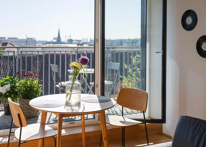 דירה Modernes Dachgeschoss-apartment Mit Balkon In - Naehe Westbahnhof *